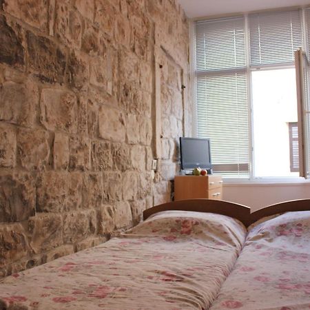 Lira - Studio Apartment Trogir Ngoại thất bức ảnh