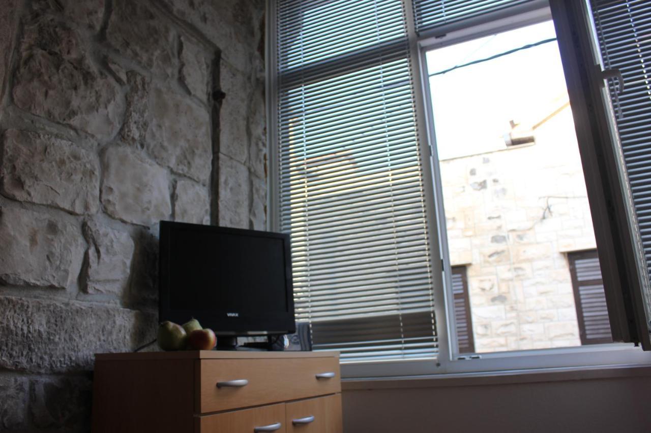 Lira - Studio Apartment Trogir Ngoại thất bức ảnh